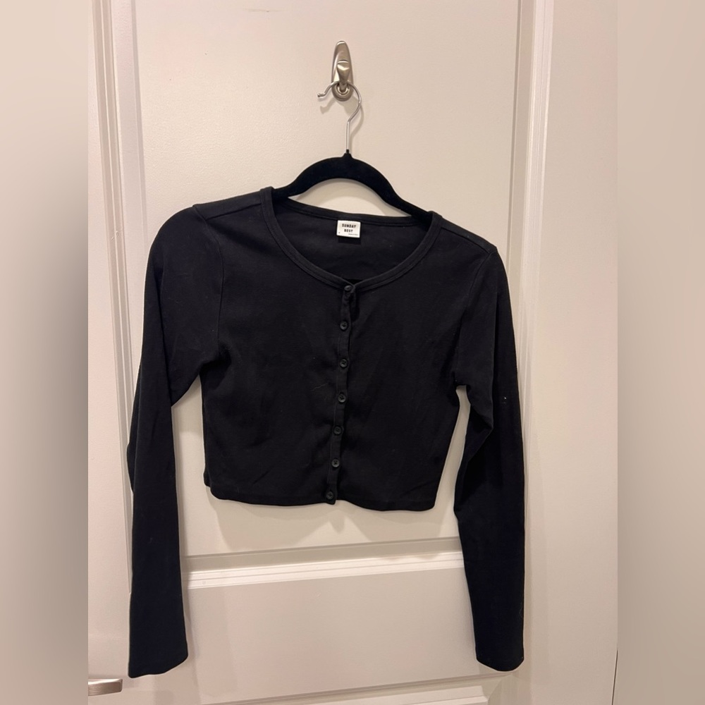 Aritzia Cropped Long-Sleeve Cardigan